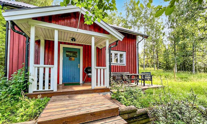Letafors House | In this attractive cottage near the lake you can spend a relaxing vacation!