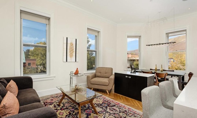 Downtown Apartment | Independence Square 203, Stunning Suite w/Great Views of Downtown Aspen