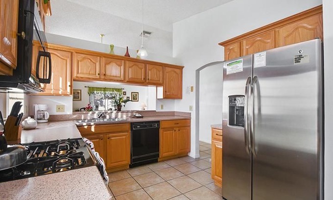 Indian Wells Villa | Indian Wells - 3BD/2BA Pool Home - Sleeps 6 - Gold - RIW301