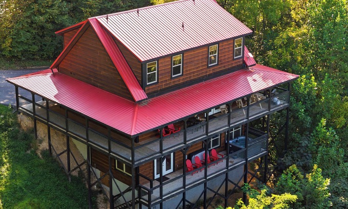 Wears Valley Cabin | Indoor Pool, Theater, Hot Tub & Mtn Views Near Dollywood | Crimson Crest