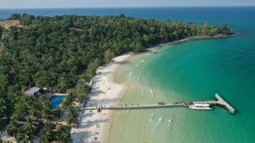 Daem Thkov Resort | Indra Koh Rong Resort