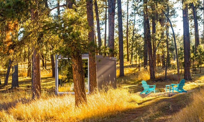 Custer Cabin | Industrial micro cabin in the forest