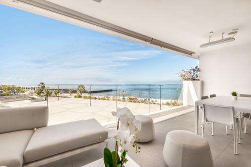 Palm-Mar House | Infinity 1-7 LUXE SEA VIEW 2B