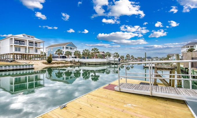 Inlet Harbour House | Inlet Oasis - Creekfront in Garden City
