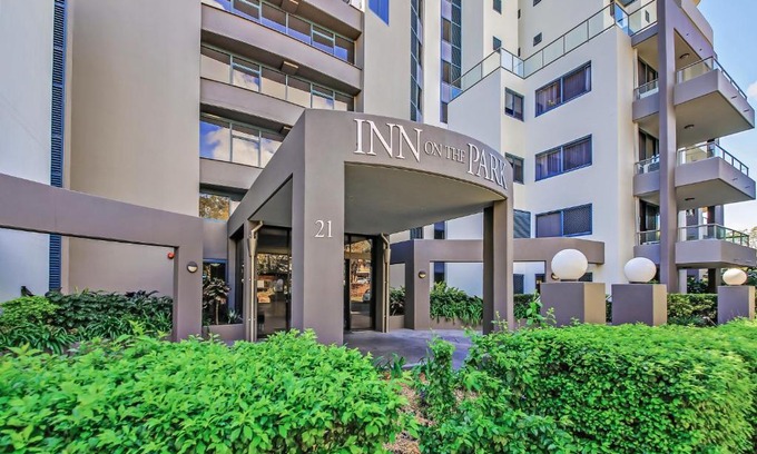 Toowong Apartment | Inn on the Park Apartments
