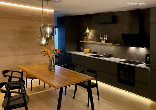 Alcala Apartment | Inspirational apartment - to rest & to work