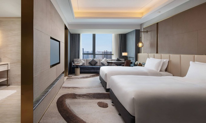 Erqi Square Hotel | InterContinental Zhengzhou Zhengdong by IHG