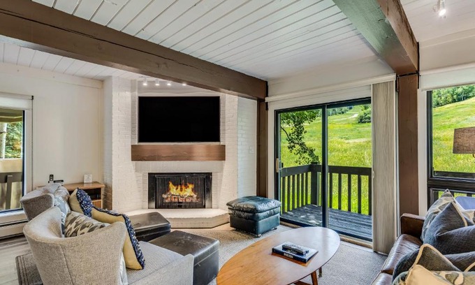 Snowmass Village House | Interlude Condominiums 2-Bedroom Unit 204