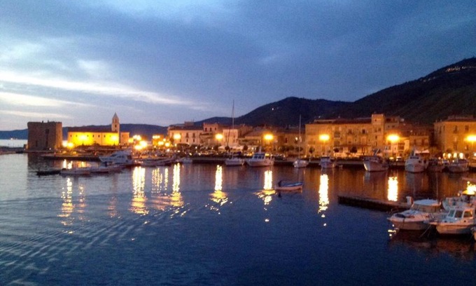 Pollica House | Into lupene