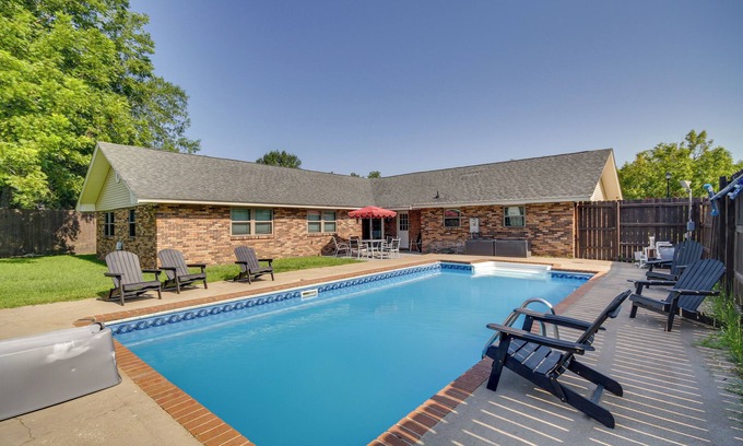 Gulfport House | Inviting Gulfport Home w/Private Pool & Yard