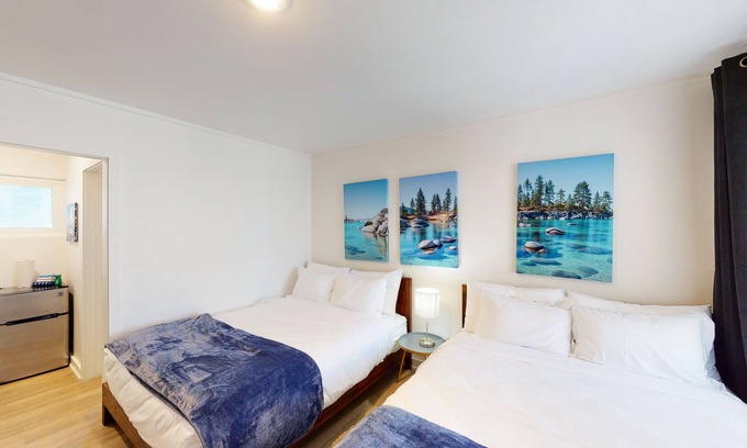 Kings Beach Ski Chalet | Inviting hotel with lakeview, golf, skiing, WiFi, & Netflix