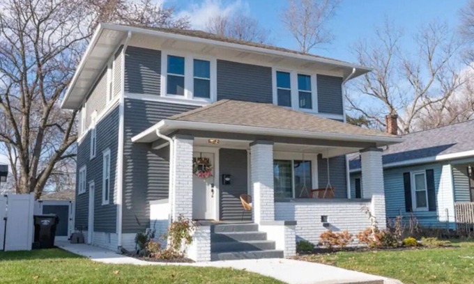 Northeast South Bend House | IRISH COVE GETAWAY! Walk to Notre Dame! Host a Tailgate with 2 homes!