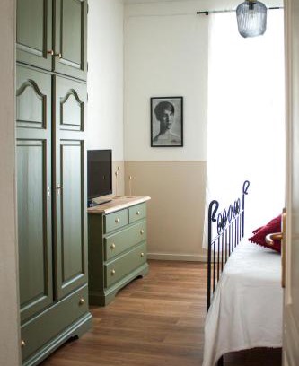 Olbia Apartment | Iron-Bridge House, elegant apartment bay front