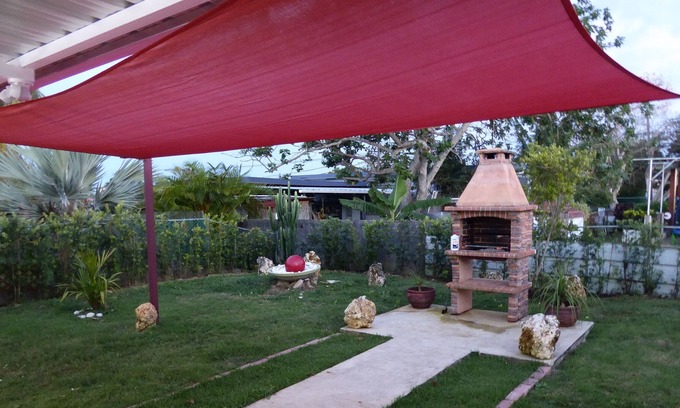 Bejucos House | Isabela 3/2 Private Pool AC Ping Pong & Billiard Table Isabela In Porta del Sol
