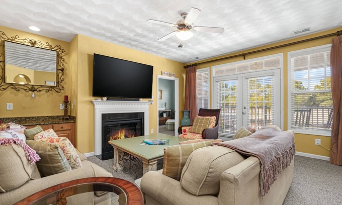 Cape Charles Condo | Isla Villa - Comfortable Bay Creek Condo with pools & golf!