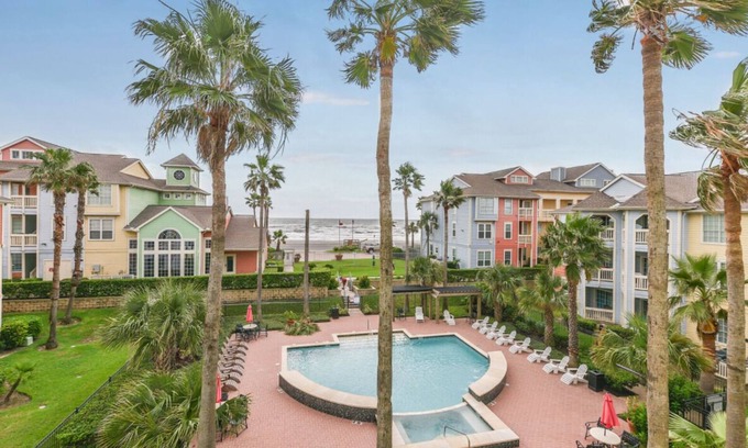 Galveston Condo | Island Getaway - Top Floor, Beach and Pool View, Walk to the Beach, Trolley Stop