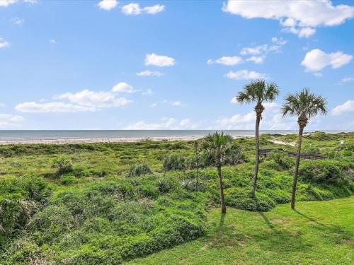 Butler Beach Apartment | Island House A209 condo