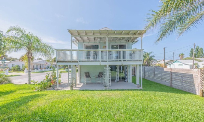 Crescent Beach House | Island House Beach 3BR Near Ocean