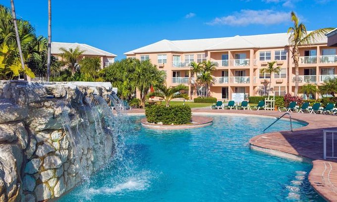 Williams Town Resort | Island Seas Resort