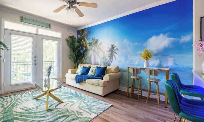Houston Apartment | Island Time - 1BR Pool View/NRG/MedCenter/Galleria
