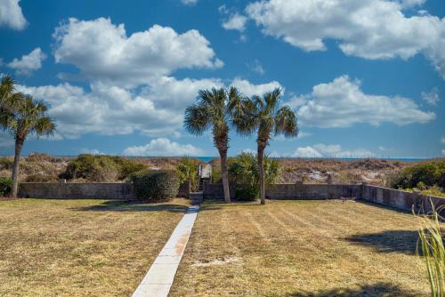 Golden Mile House | Isle of the Palms home
