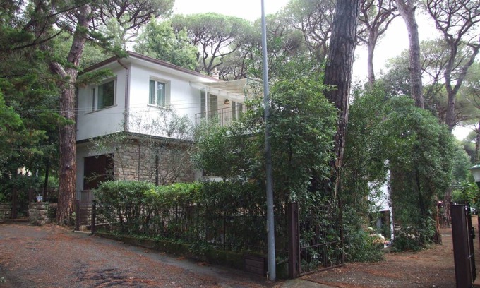 Marina di Castagneto Carducci Apartment | 100 m² Apartment ∙ 3 bedrooms ∙ 8 guests