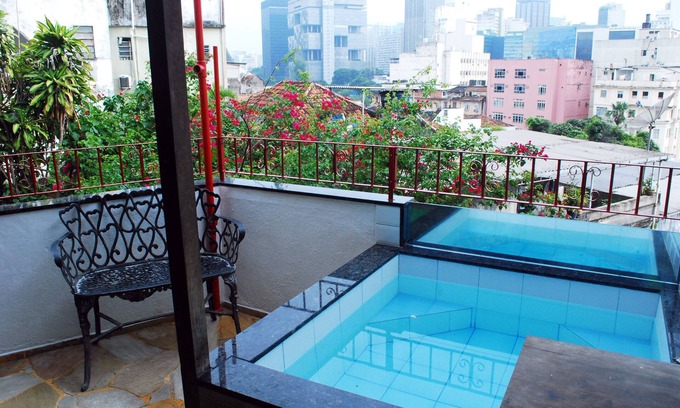 Lapa House | It's delicious! Also for Companies. Selaron Staircase. 600 Wi-Fi speed.