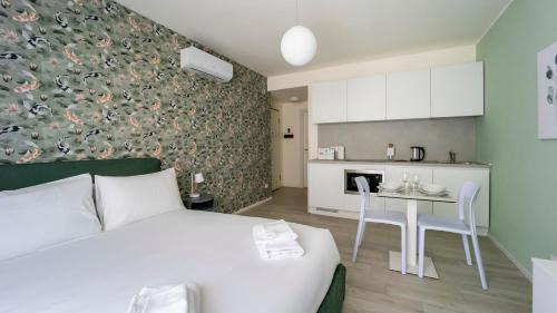 Magenta Apartment | Italianway - The B Village Superior