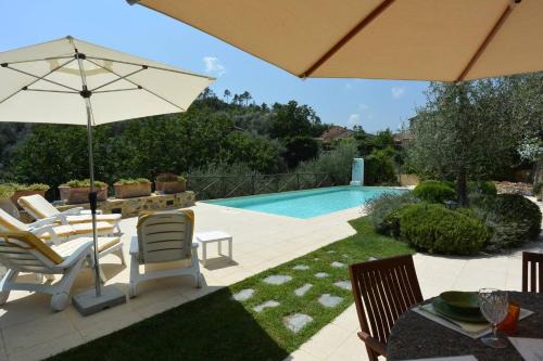 Garlenda Villa | Italianway - The Grapefruit House - Villa con piscina
