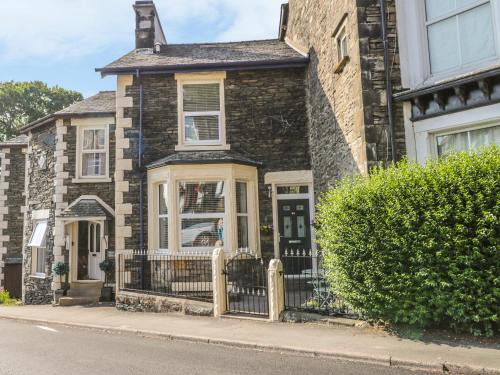Bowness-on-Windermere House | Ivy Bank
