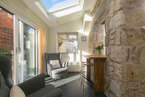 Lelant House | Ivy Mount-Cottage-Dog Friendly-Woodburners