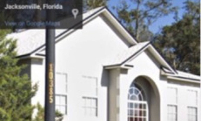 Northside House | Jacksonville LUX LIVING NEXT TO FSCJ AND JAX