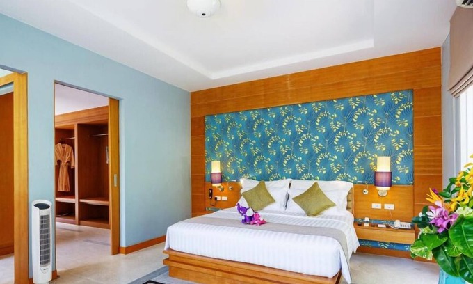 Khuk Khak Beach Villa | Jacuzzi Villa in Khao Lak with a romantic outdoor Jacuzzi JV#5