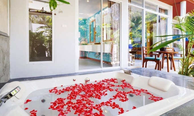 Khao Lak Villa | Jacuzzi Villa in Khao Lak with a romantic outdoor Jacuzzi JV#9