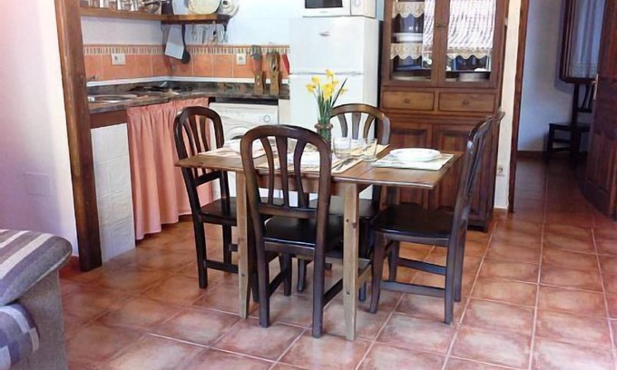 Penamellera Alta Apartment | Jana, Apt. Rural. Picos de Europa, near the beach, 4 +1 (5 persons)