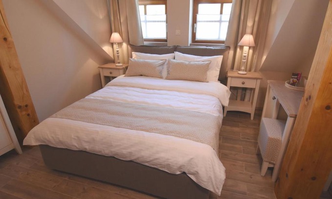Siska District House | Janez Rooms