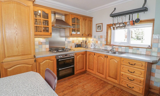 Rhuddlan Cottage | Jasmine Cottage