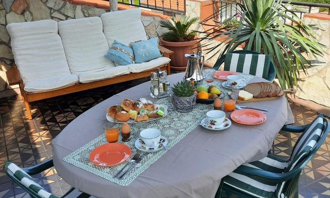 Trappeto Apartment | Jasmine House Attic