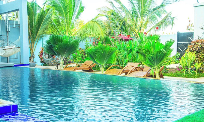 Pwani Mchangani Hotel | Jazira Palace