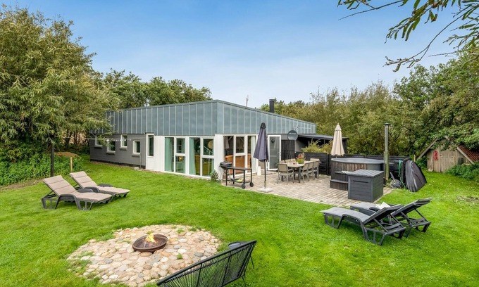 Lodbjerg Hede House | "Jerrit" - 1.4km from the sea by Interhome