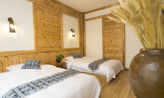 Yongding House | Jiesu Renwen Guest House