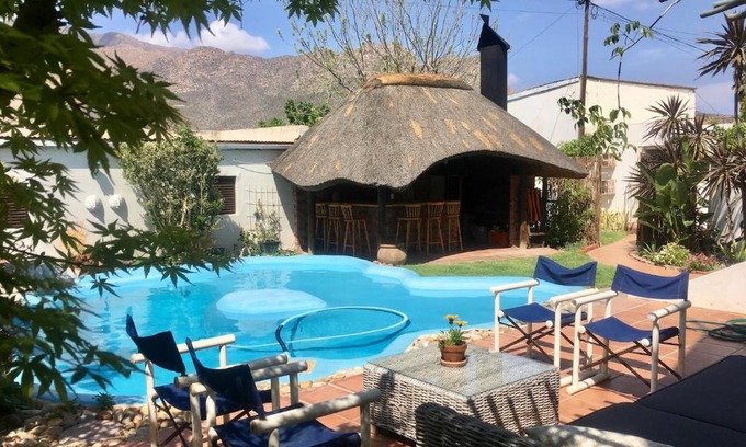 Montagu House | John Montagu Accommodation