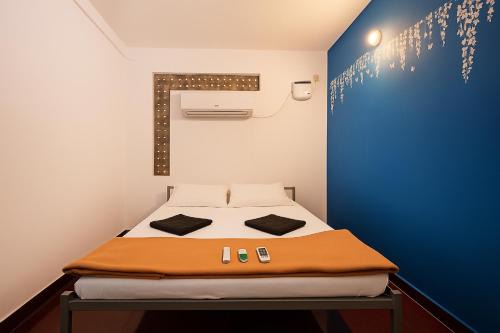 Gvanagar House | Jove Knight VI