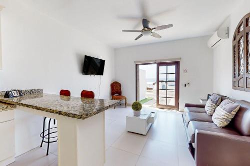 La Paloma Apartment | Jr Suite 1 - Playa Arcangel