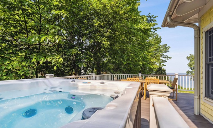 Stevensville House | Juniper Presents: Beautiful Coastal Home on Lake MI w/Hot Tub & Lakeside Deck