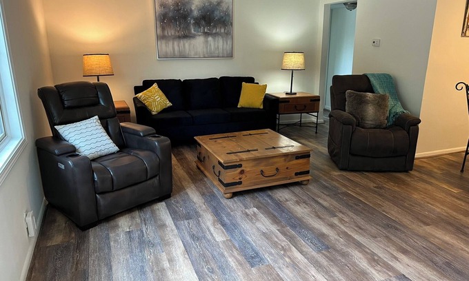 Atlanta Apartment | Just Peachy 2BR/2BA apartment in Atlanta with 5G fast WiFi, All to Yourself