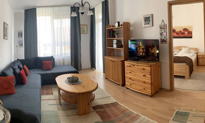 Heviz House | KŐNIG APARTMAN III. 300 MÉTERRE A TERMÁL TÓTÓL!