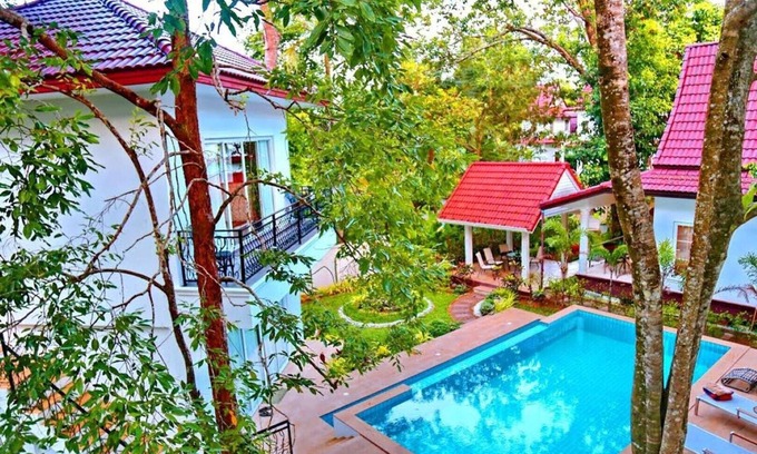 Ko Chang House | K Chang 6BR, 7 BA w/pool and seaview roof terrace
