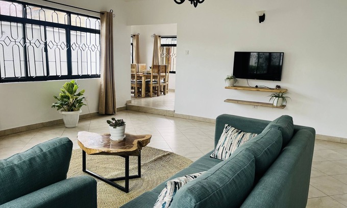 Arusha House | Kaanyi Homestay a beautiful & simple place that says - "Welcome home."
