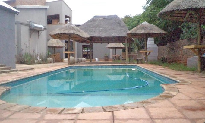 Zeerust House | Kadichueni Guest House